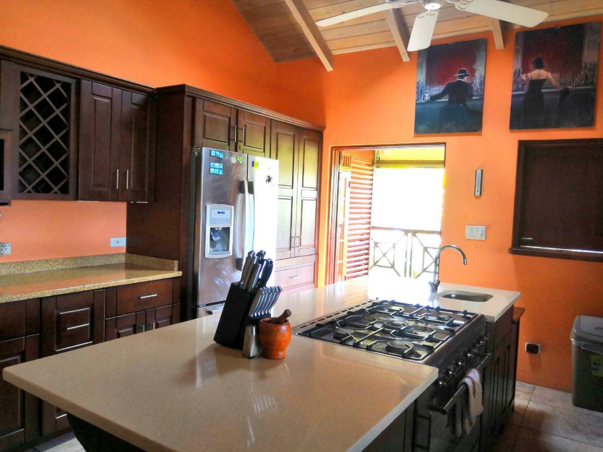 Villa Touloulou English Harbour Buitenkant foto