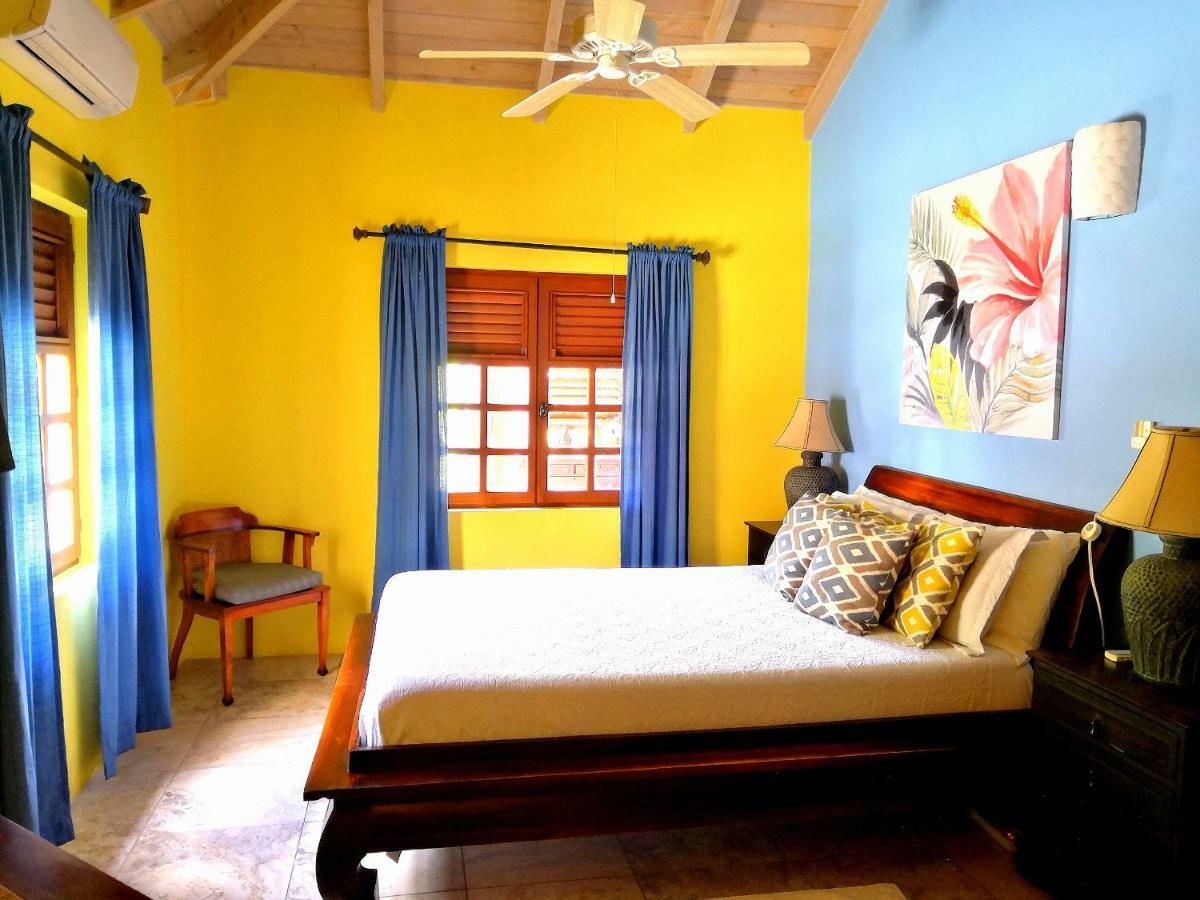 Villa Touloulou English Harbour Buitenkant foto